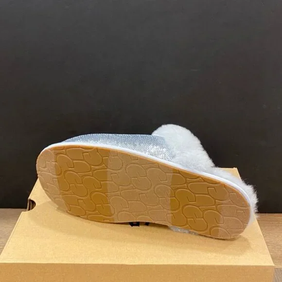 New UGG Women's Scuffette II Mirror Ball Silver Slip On Slippers Shoes Flats - Picture 4 of 4